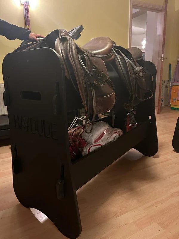 SADDLE STAND
